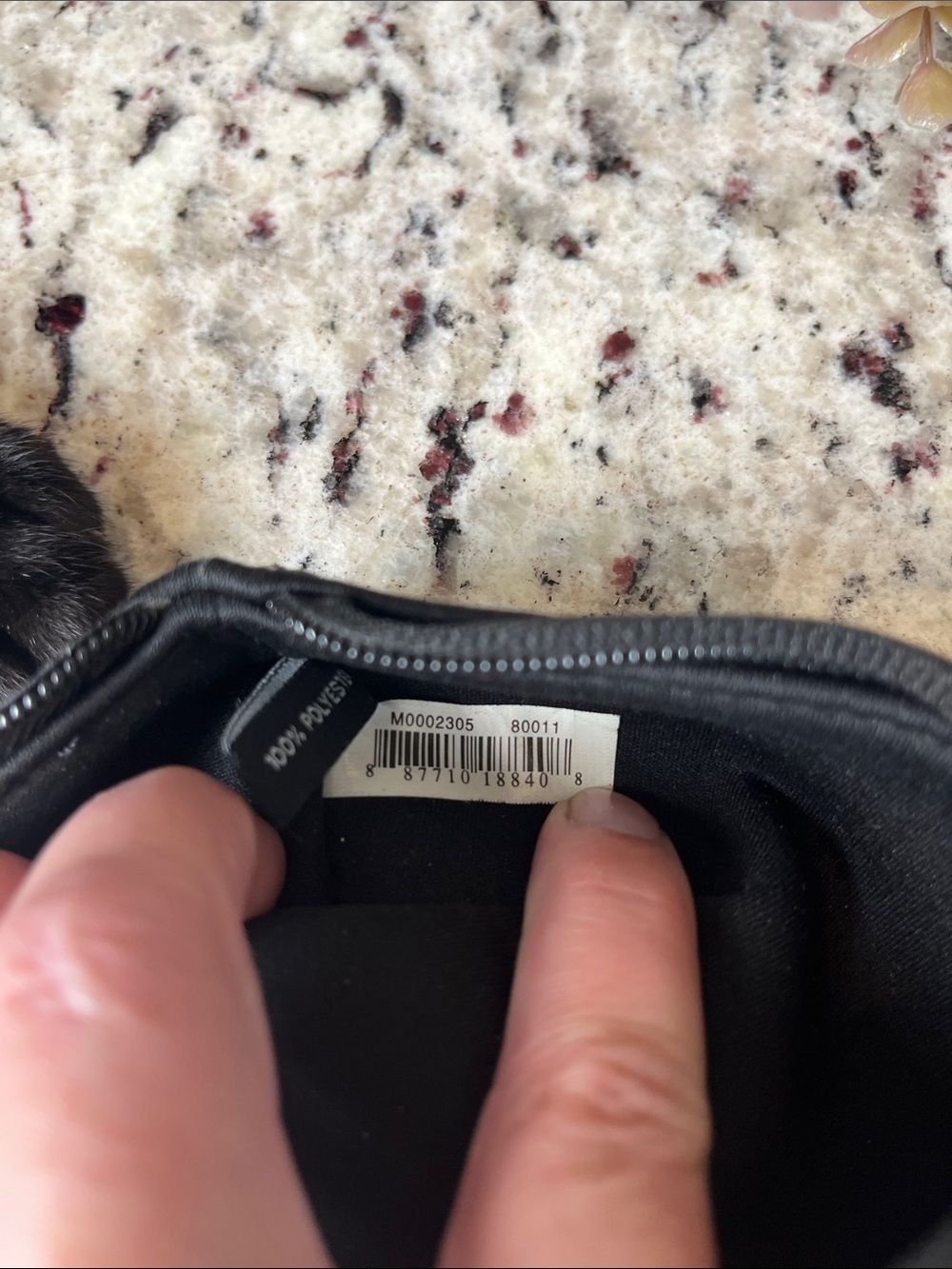 Marc Jacobs Black and White Logo Wristlet Pouch - Picture 7 of 7